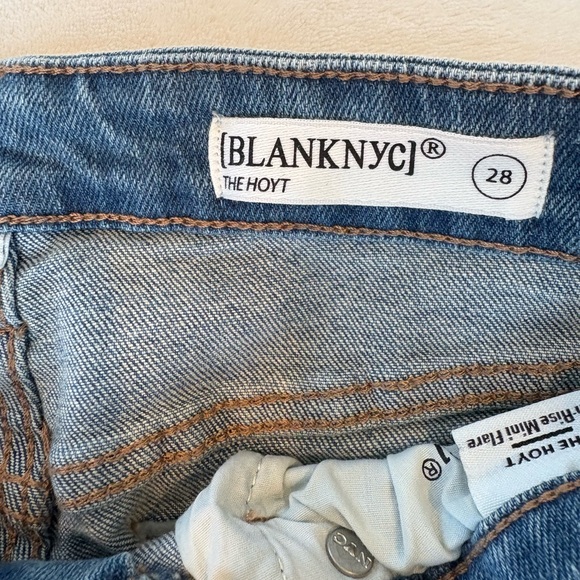 NWT - Blank NYC Hoyt High-Rise Mini Flare - size 28 - Picture 11 of 16